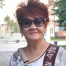 Полина