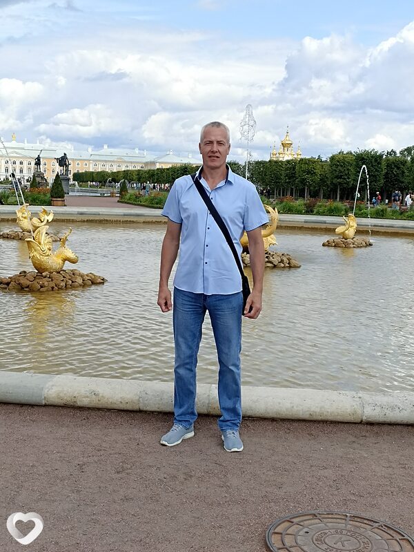 Толя