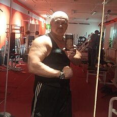 Валя