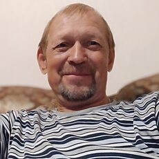 Максим
