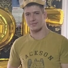 Артём