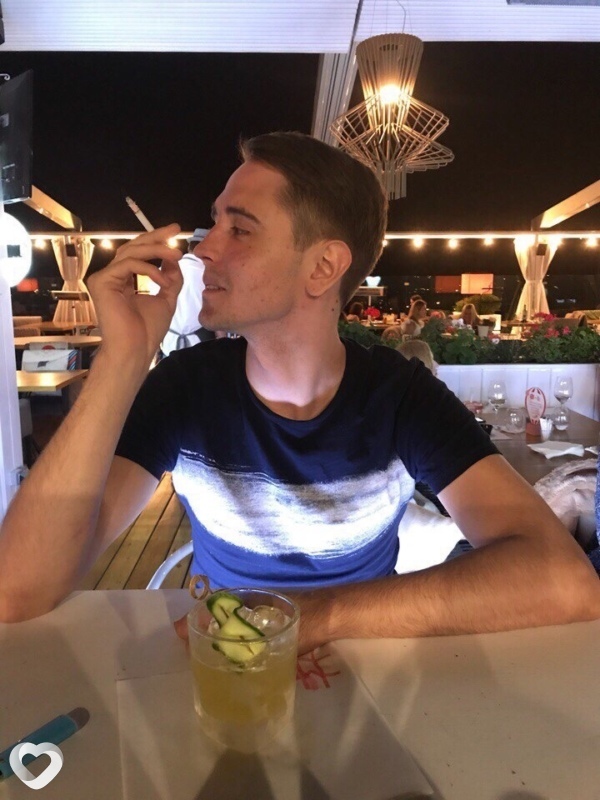 Виктор