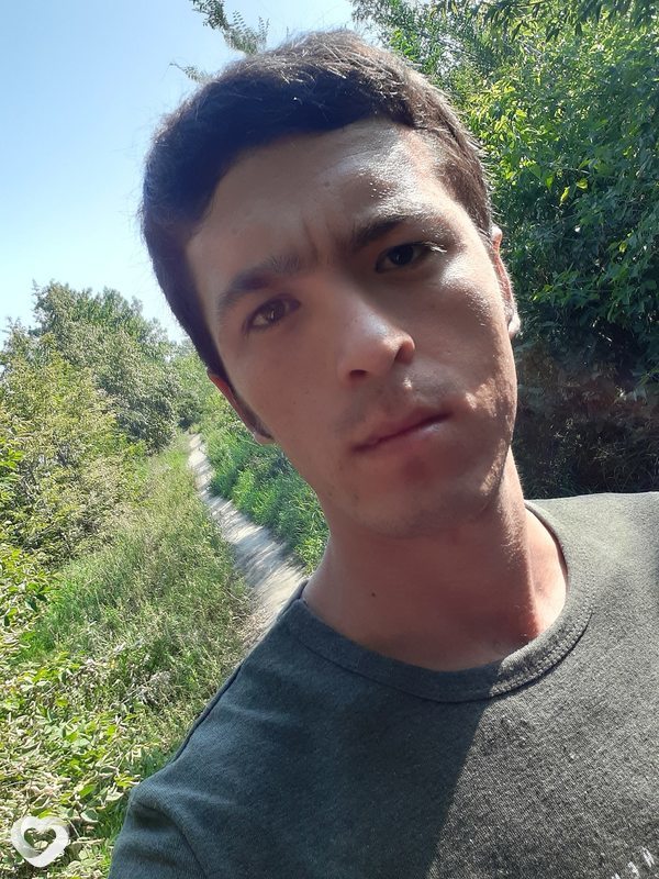 Толя