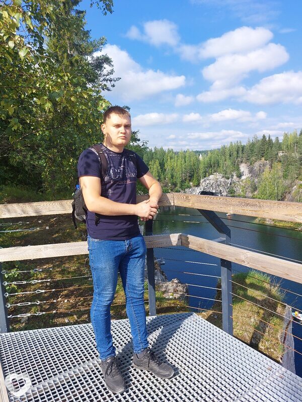 Назар