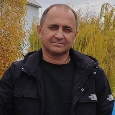 Лукас