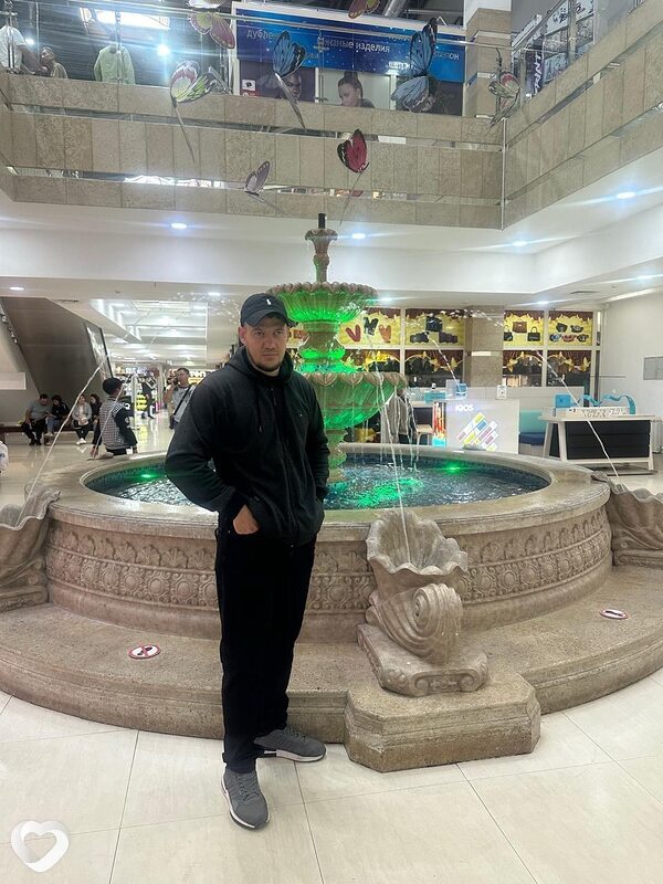 Виктор