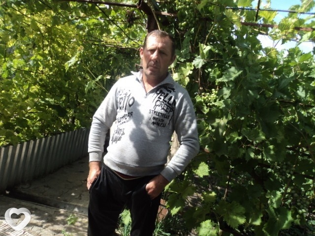 Артём