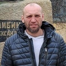 Геннадий