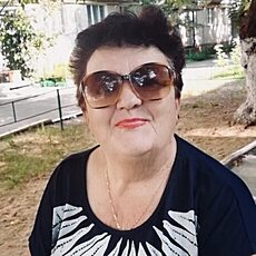 Яна