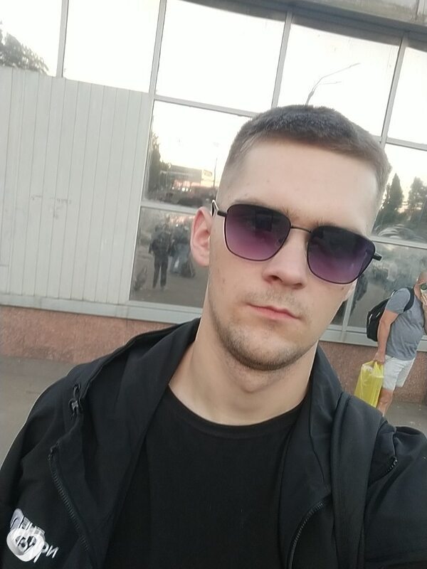 Геннадий