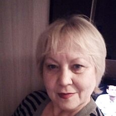 Полина