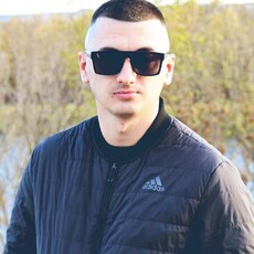 Женя