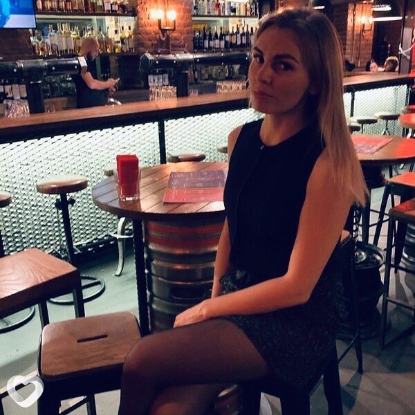 Ева