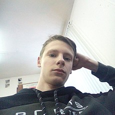 Артём