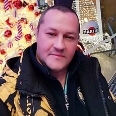 Виктор