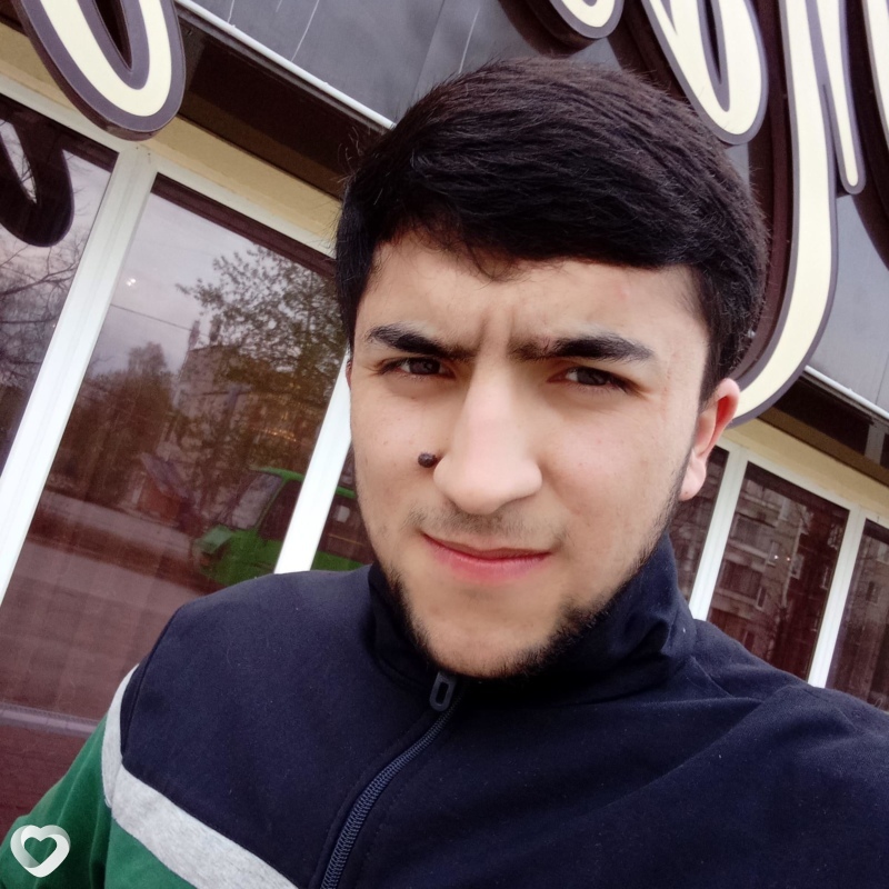 Максим