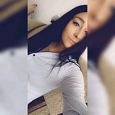 Аня