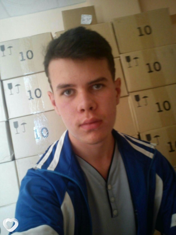 Лёня