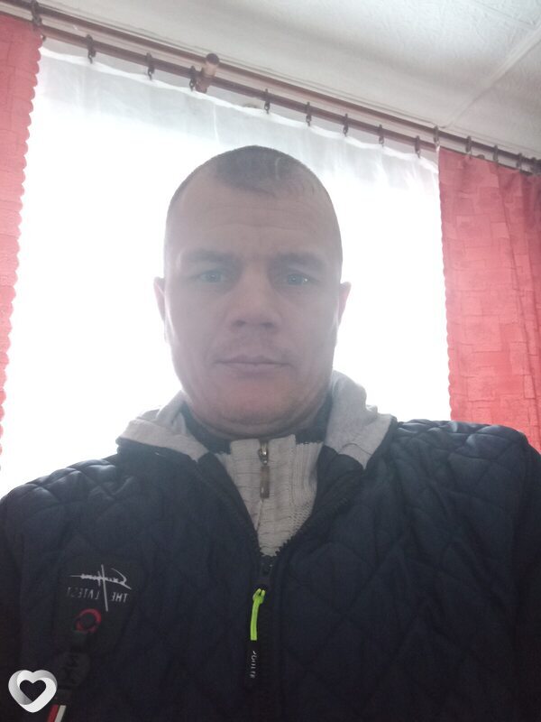 Артём