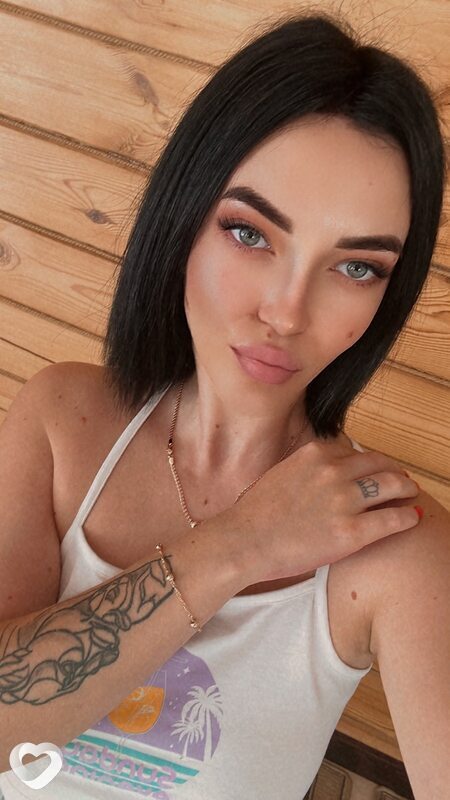 Алина