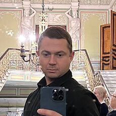 Лукас