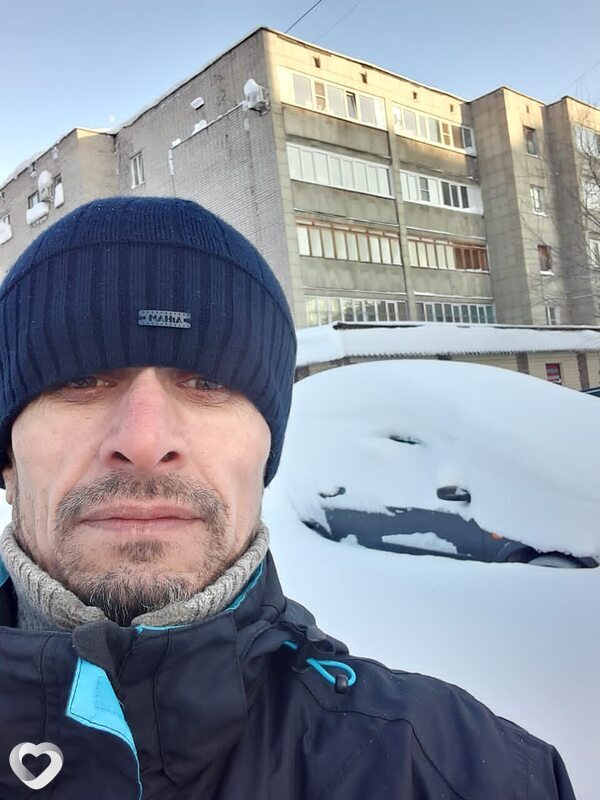 Толя