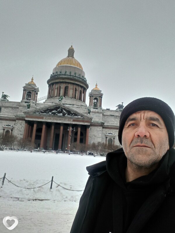 Максим