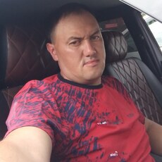 Артём