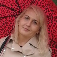 Аня