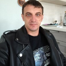 Виктор