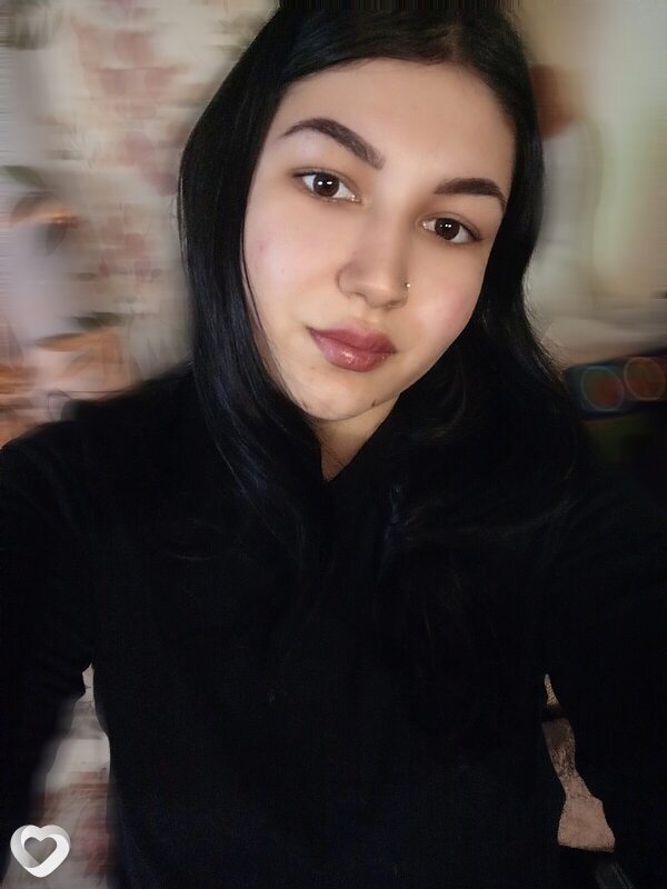 Надя