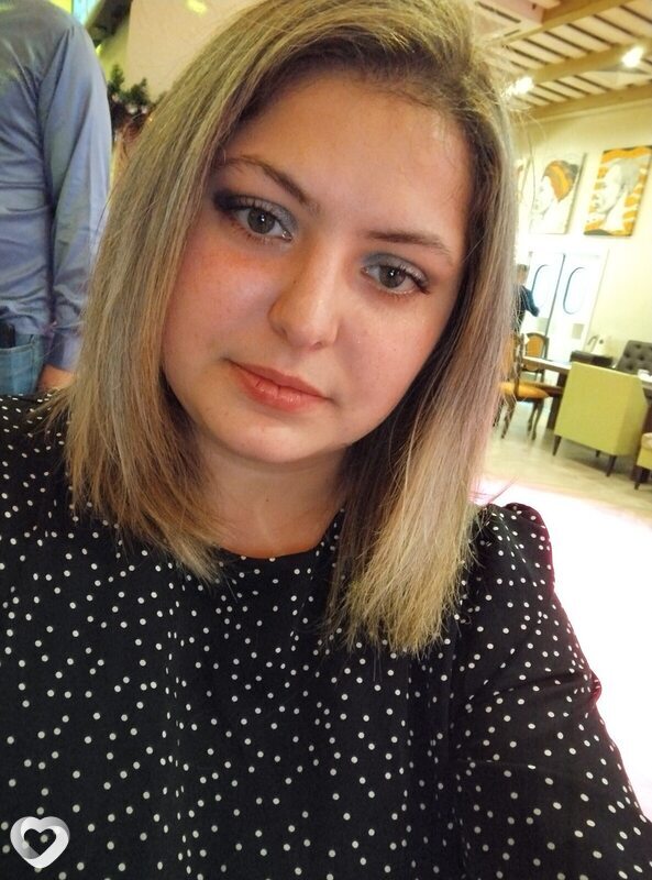 Ева