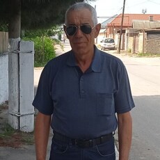 Адам