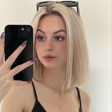 Ева