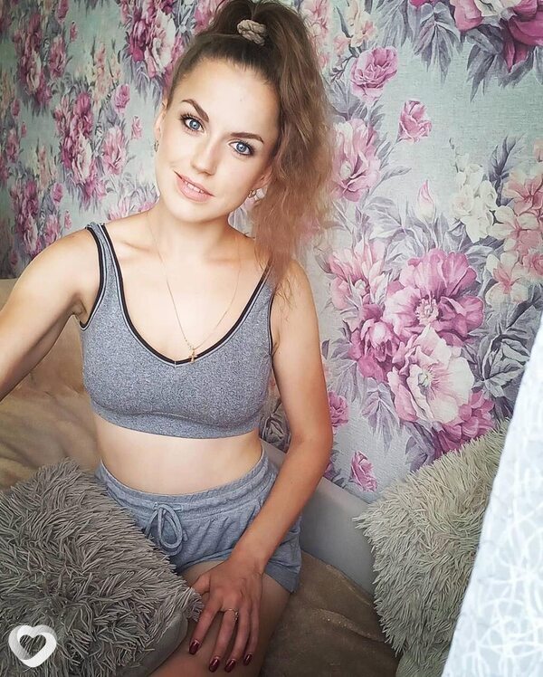Женя