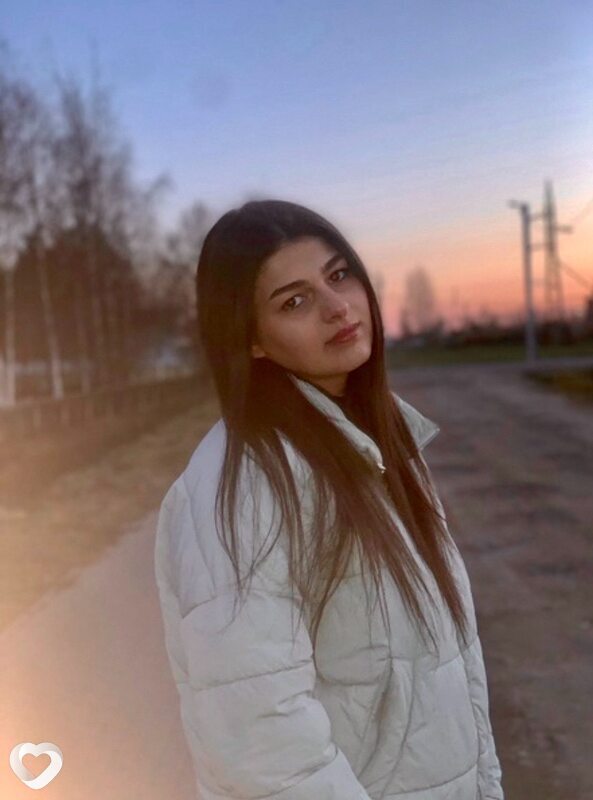 Валя