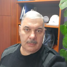Лёня