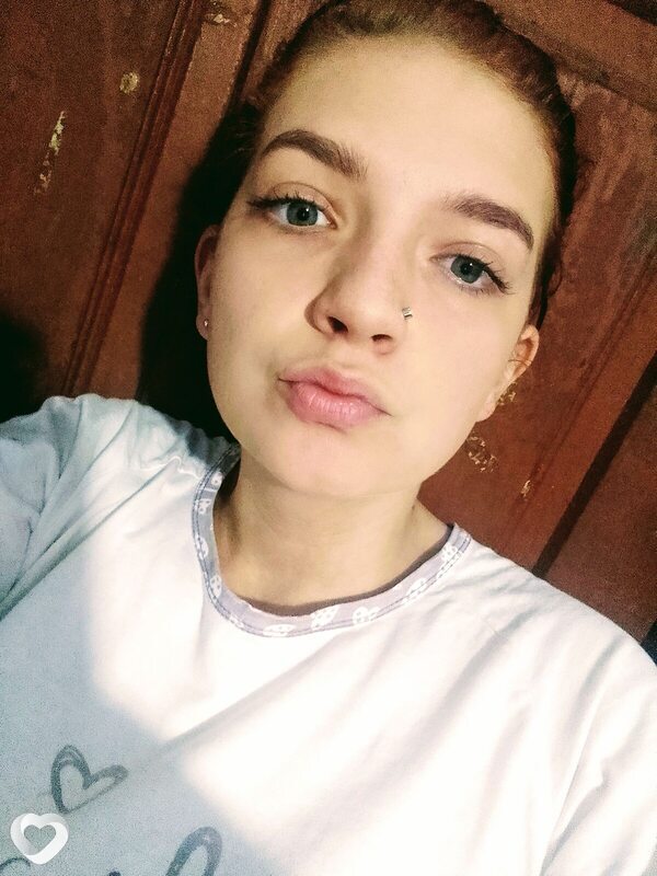 Ева