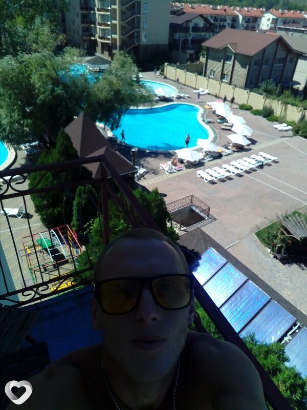 Толя