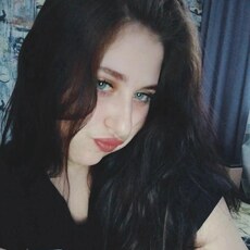Оля