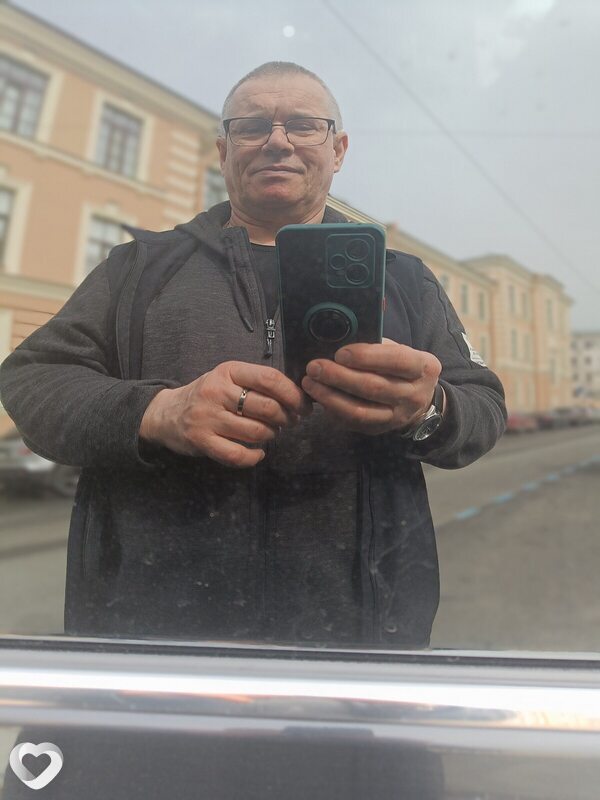 Виктор