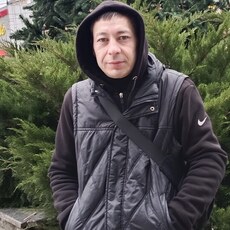 Толя