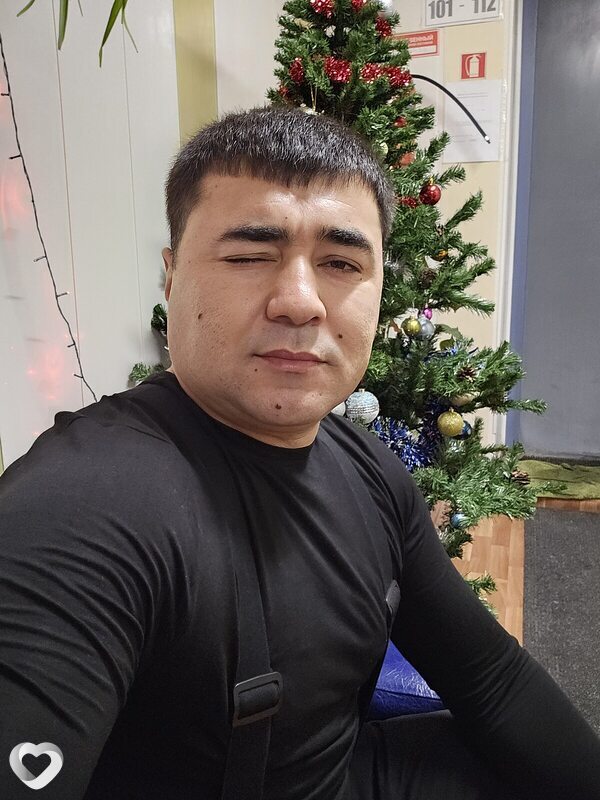 Максим
