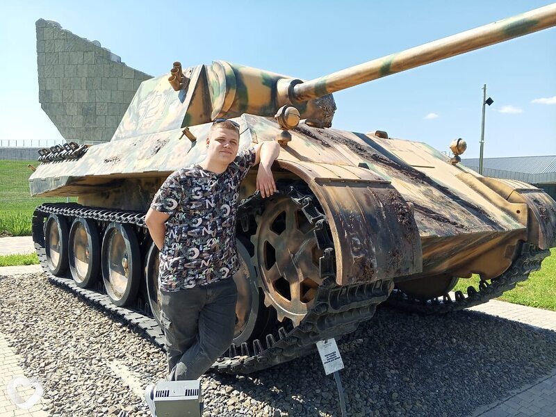 Лукас