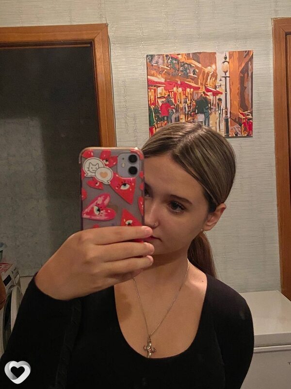 Ева