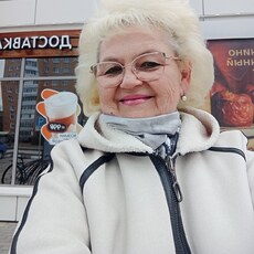 Оля
