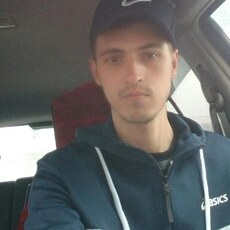 Валя