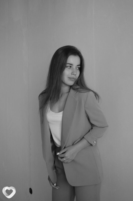 Илона