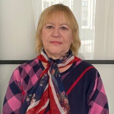 Полина