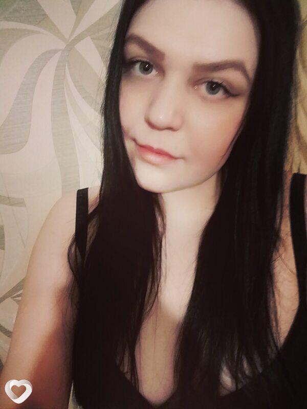 Аня